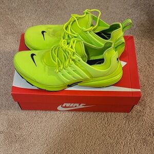 Nike Women’s Air Presto Athletic Sneakers